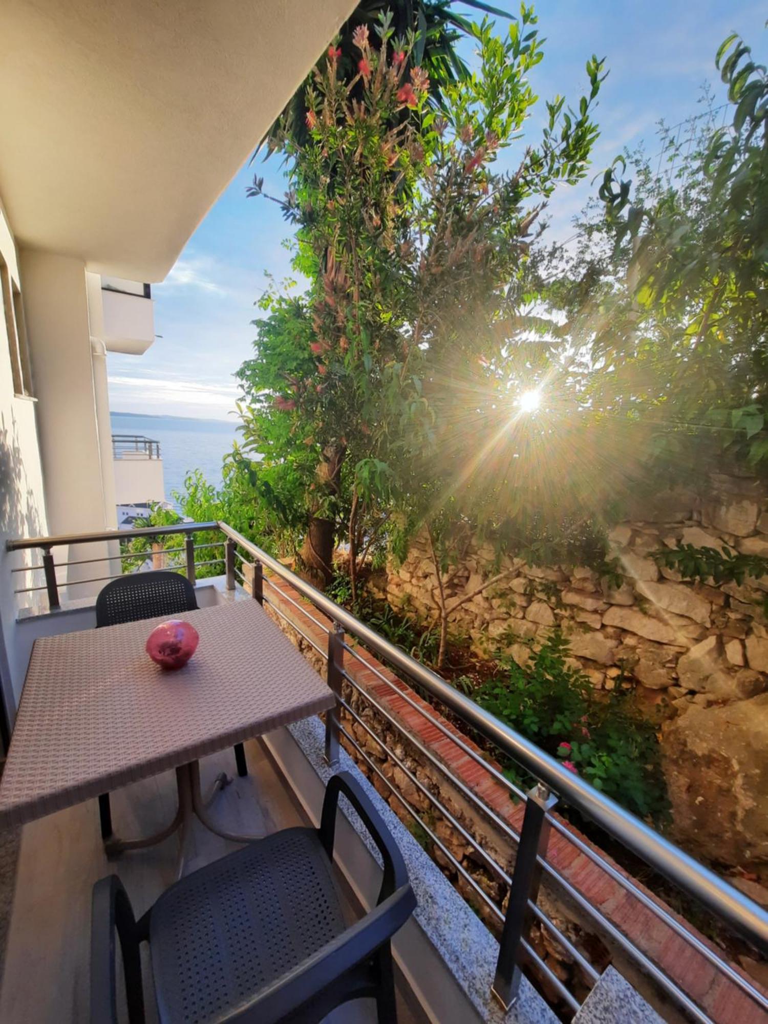 Nora'S Guesthouse Sarandë Exterior foto